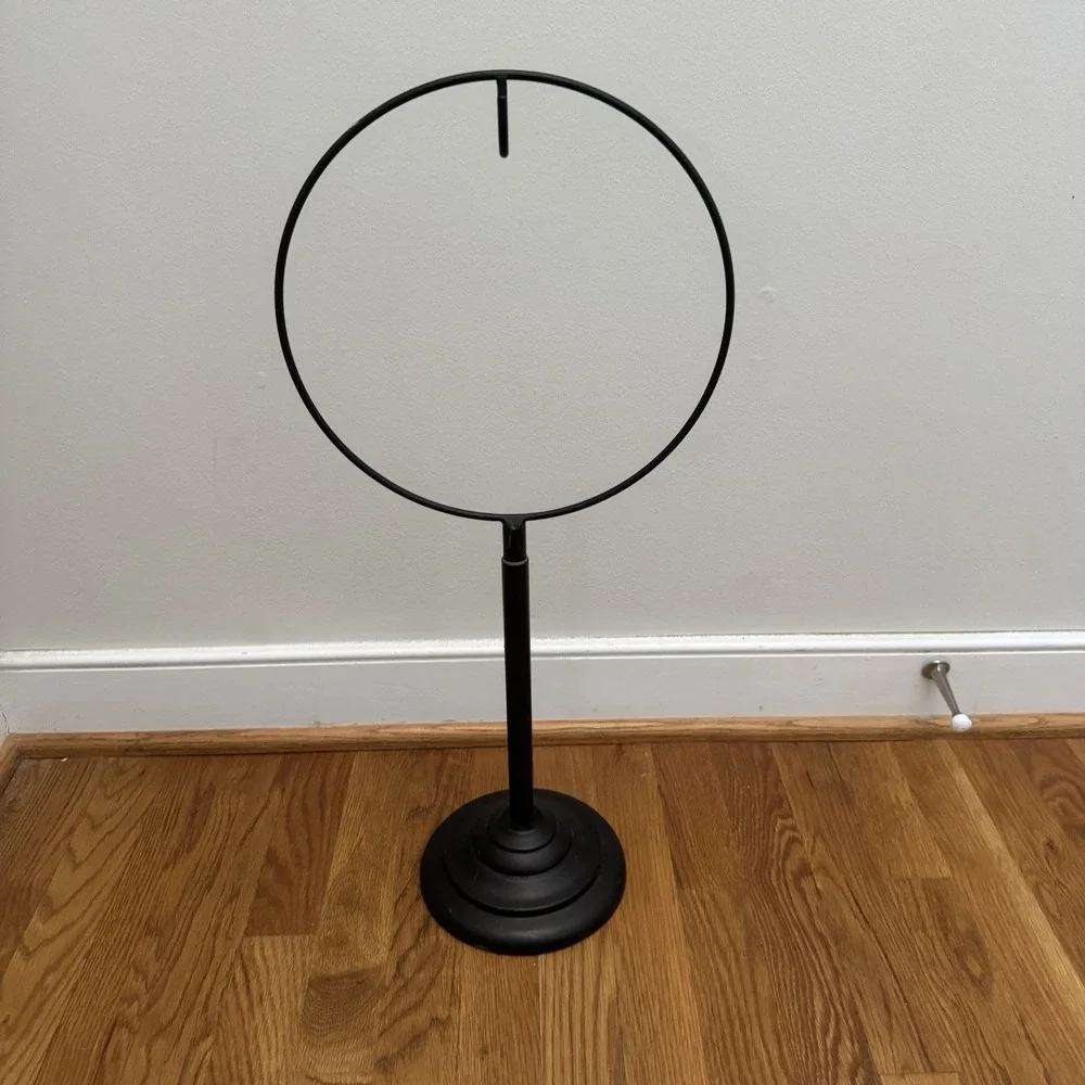 Black Metal Iron Wreath Stand Holder with Adjustable Height Up To 32